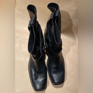 Frye Harness 8R Black Antique